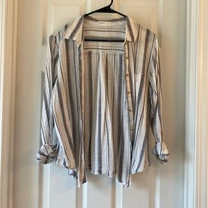 Maurices Relaxed Fit Button Down Blouse - Large